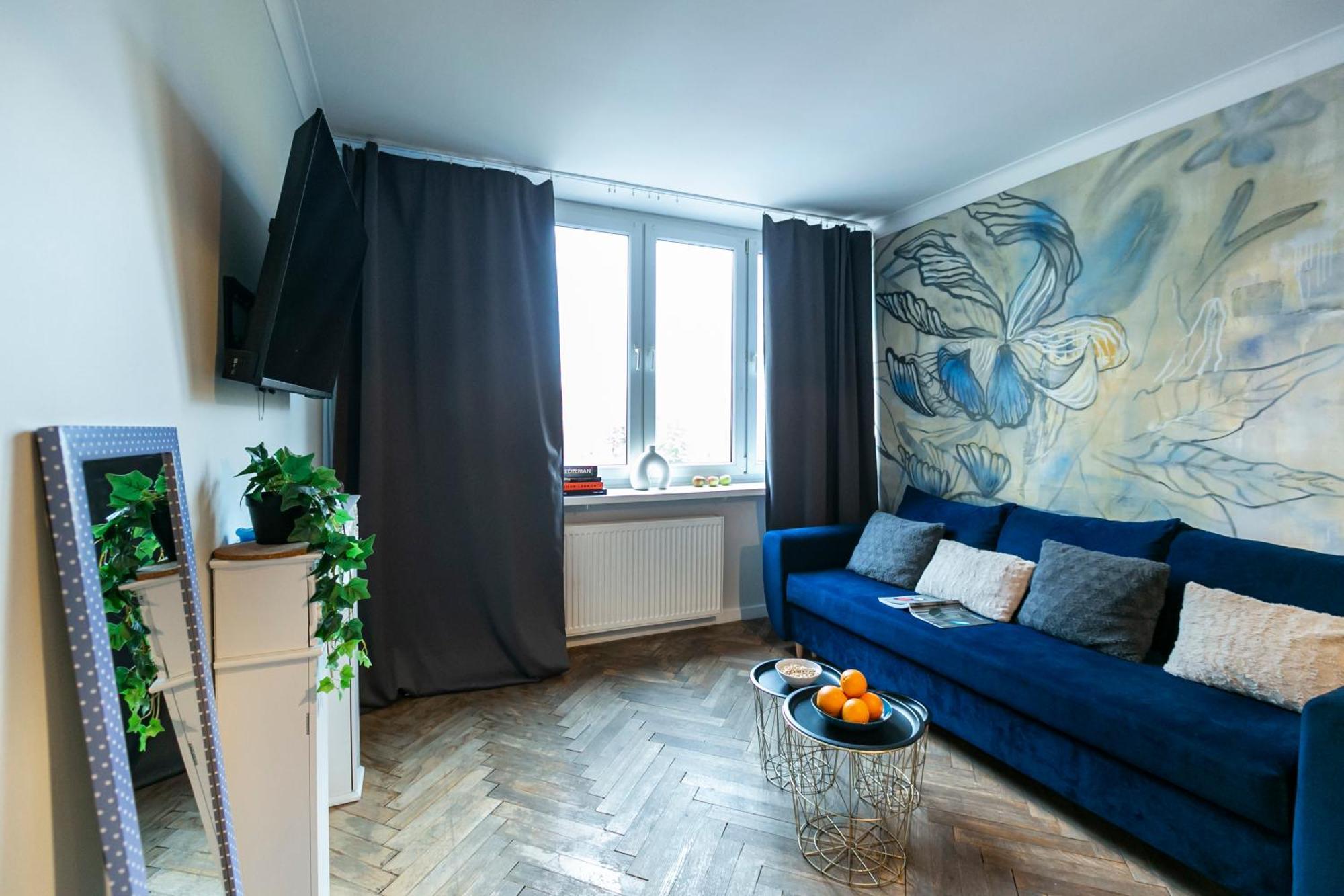 Nowogrodzka 78 - Apartament Dla 4 Osob - 200M Od Szpitala Klinicznego Na Lindleya - 1Km Do Dworca Centralnego - Wifi - Smart Tv 45 Cali Warsaw Luaran gambar