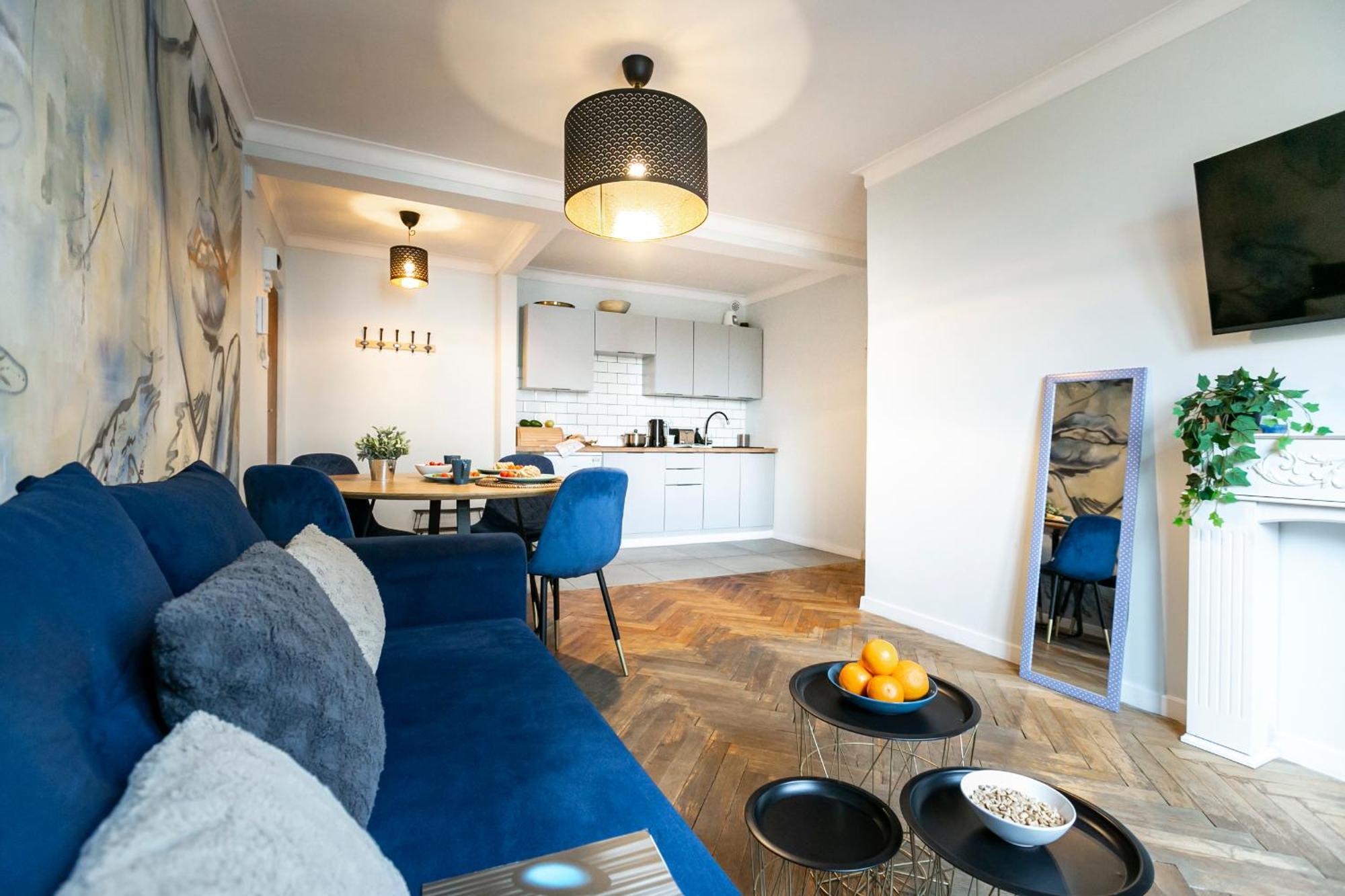 Nowogrodzka 78 - Apartament Dla 4 Osob - 200M Od Szpitala Klinicznego Na Lindleya - 1Km Do Dworca Centralnego - Wifi - Smart Tv 45 Cali Warsaw Luaran gambar