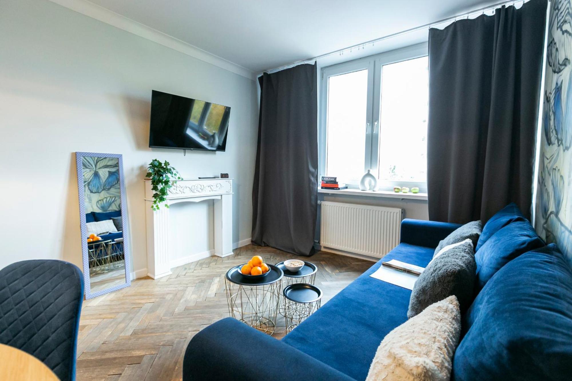 Nowogrodzka 78 - Apartament Dla 4 Osob - 200M Od Szpitala Klinicznego Na Lindleya - 1Km Do Dworca Centralnego - Wifi - Smart Tv 45 Cali Warsaw Luaran gambar