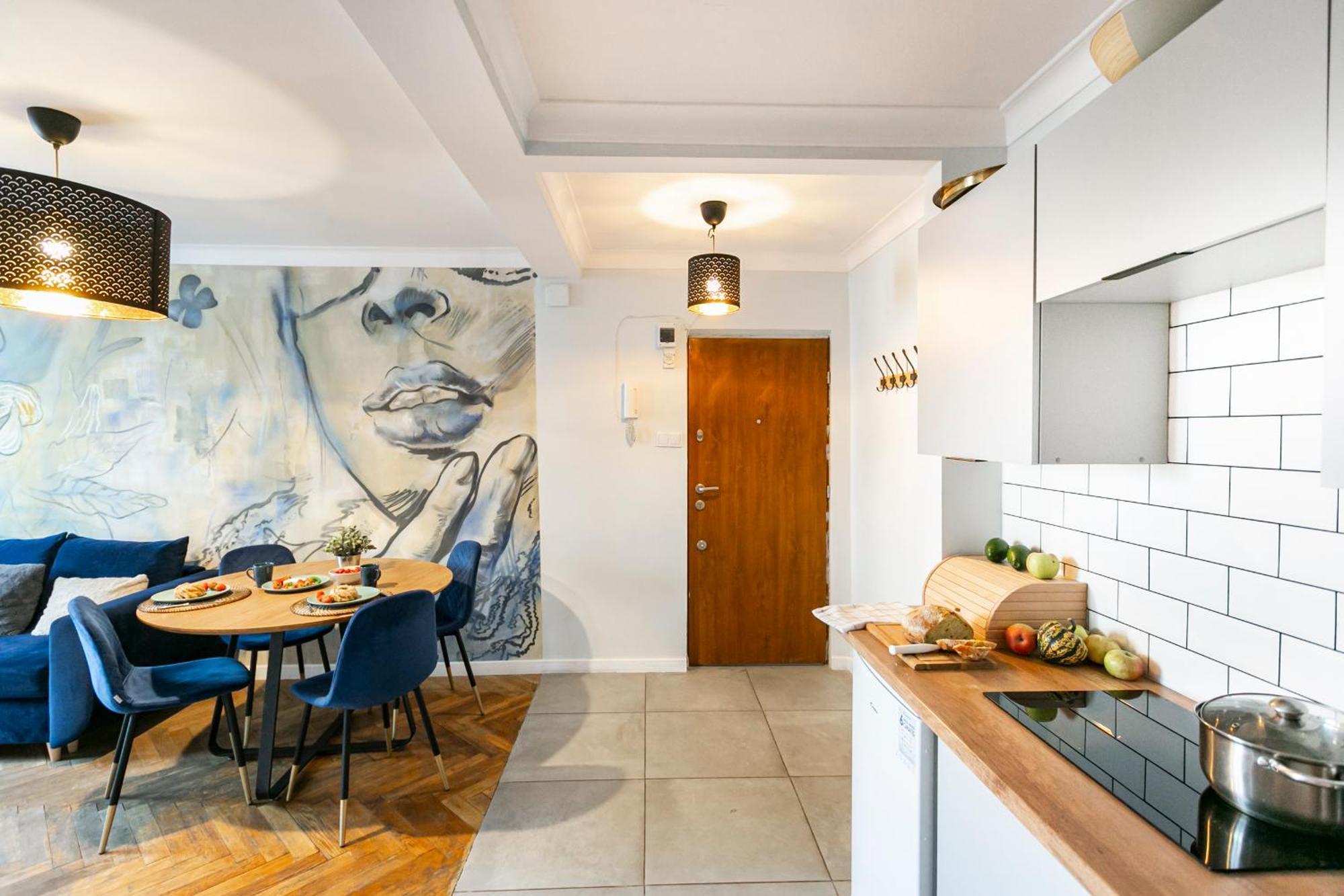 Nowogrodzka 78 - Apartament Dla 4 Osob - 200M Od Szpitala Klinicznego Na Lindleya - 1Km Do Dworca Centralnego - Wifi - Smart Tv 45 Cali Warsaw Luaran gambar
